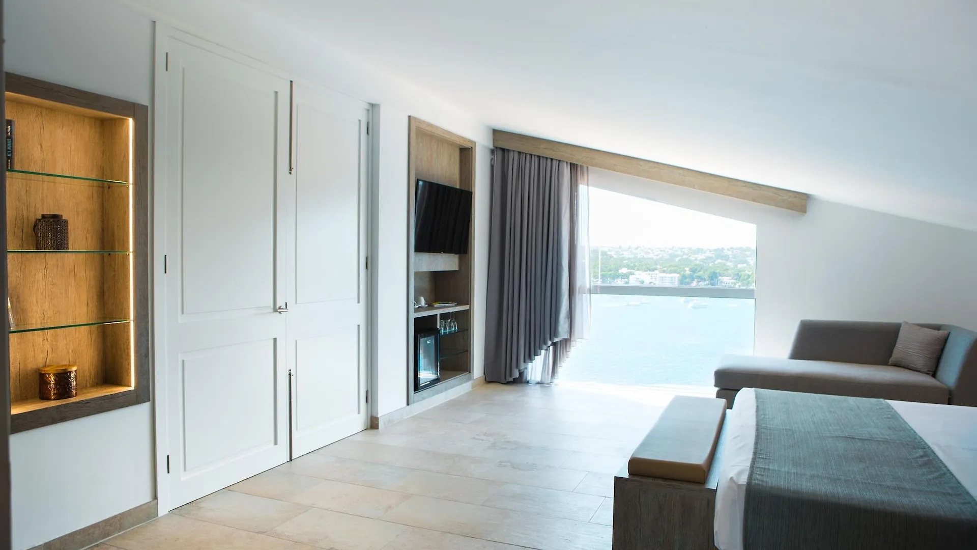 Sentido Fido Punta Del Mar Hotel & Spa - Adults Only Santa Ponsa 4*,  İspanya